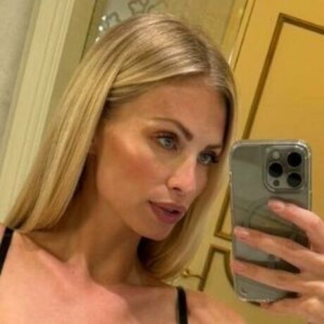 Anet Mlakova star beautiful picture