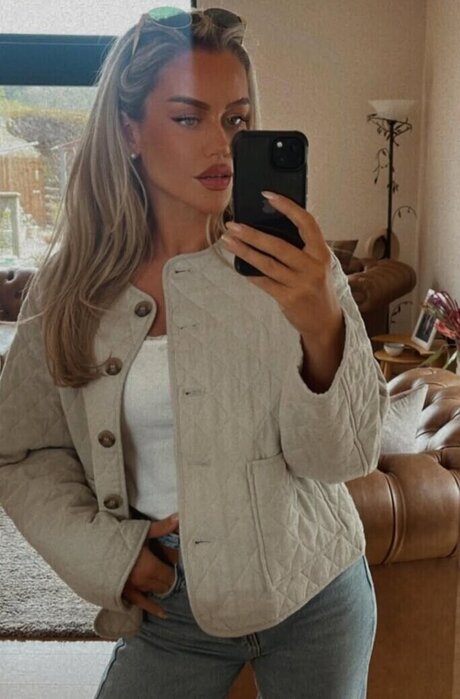 Eilidh Scott star pictures