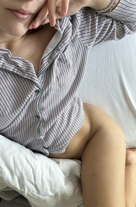 Lara Juice pornstar perfect photos