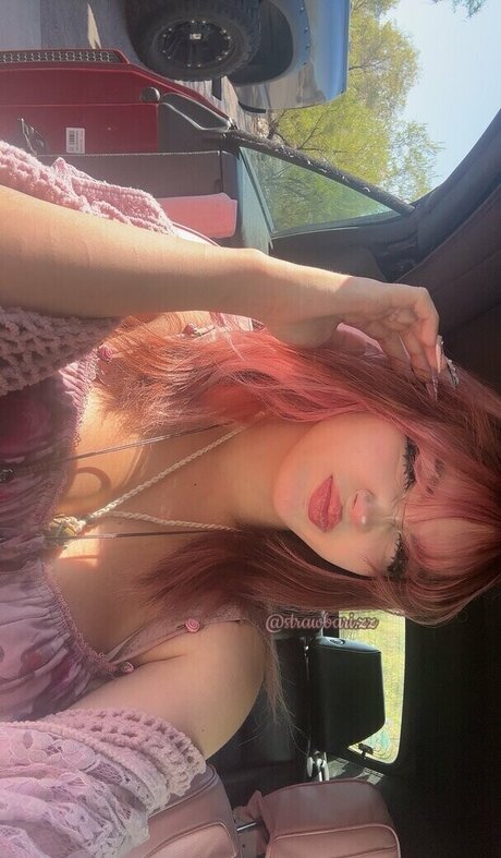 strawbarizz sex pornstar archive