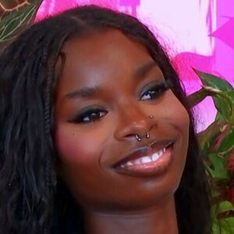 Olandria Carthen star hot picture