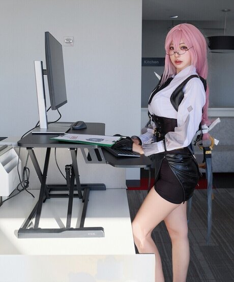 mollyshen pornstar hd pic