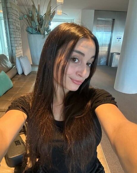 Maria Luna model hd gallery