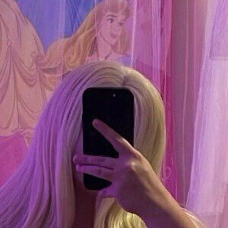 Autumn Shae adult model galleries