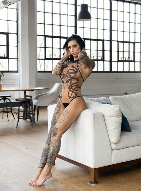 Victoria rae69 pretty actress pictures