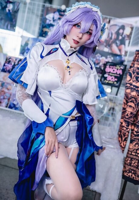 Plathong pornstar sex gallery