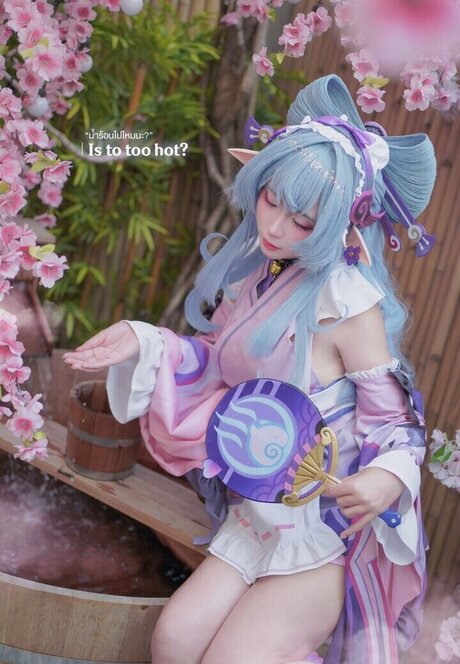 Plathong model free pictures