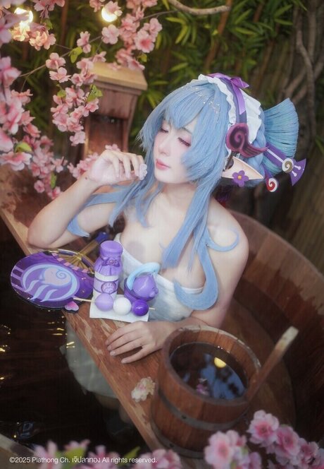 Plathong star porn gallery