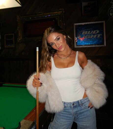 kennabondshu pornstar top photo