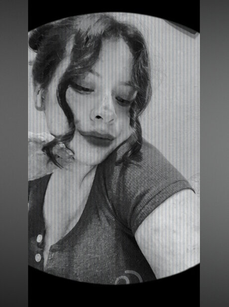 Smeralda free model images