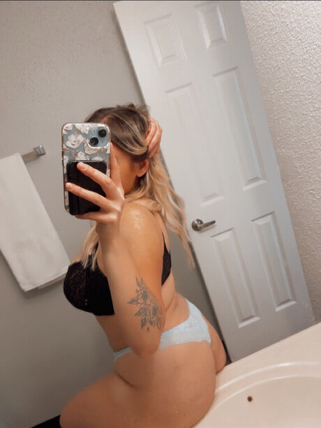 User3414 top model pics