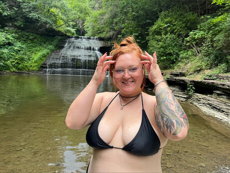 RedHeadEmmy pornstar adult picture