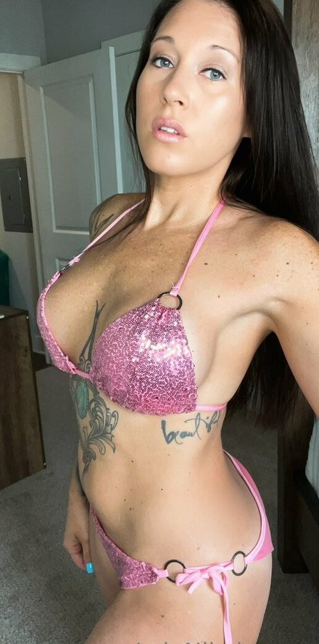 lolanikolavip model free pics