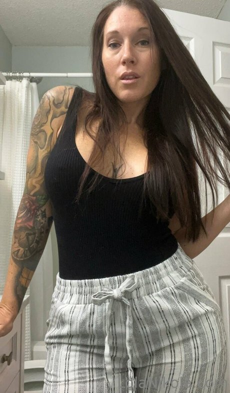 lolanikolavip hot star pic