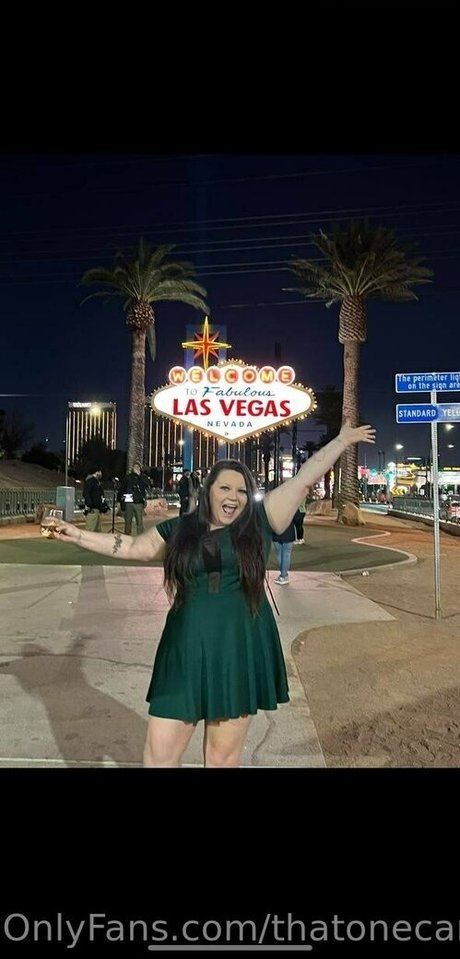 thatonecargirl erotic actress pictures