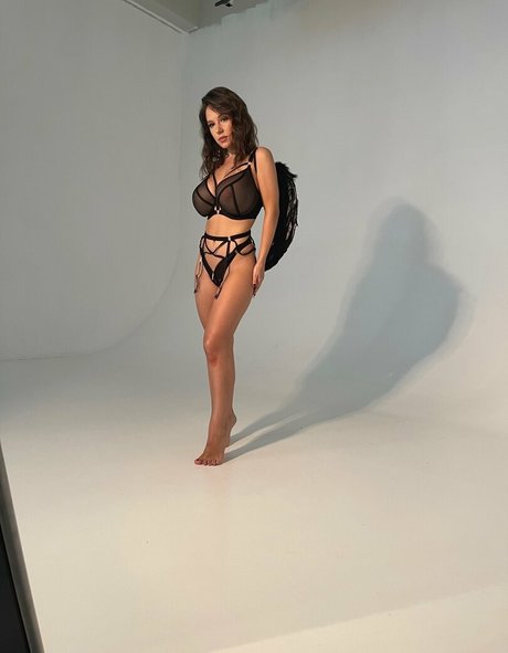 adrianafenice star art img