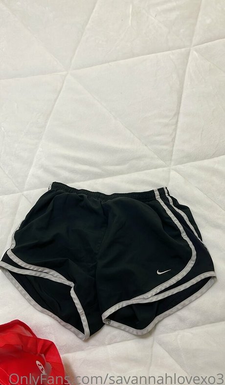 savannahlovexo3 beautiful actress image