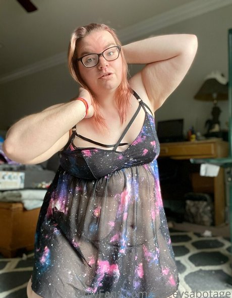 staceysabotage nude model photos