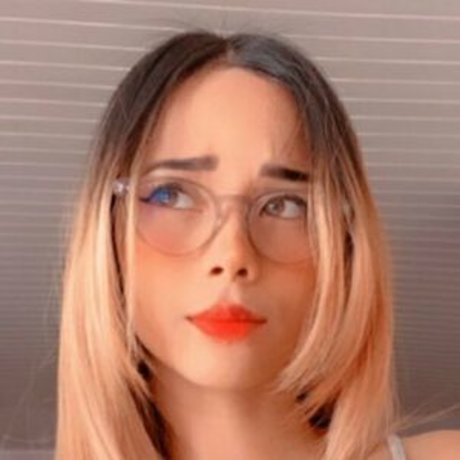 Alissmami pornographic actress gallery