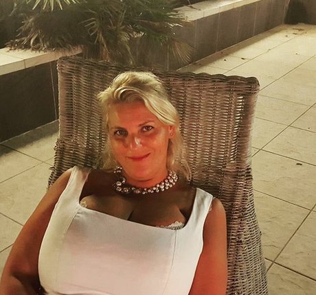 Laura Leonardi pornstar art photos