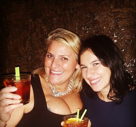 Laura Leonardi erotic model photos