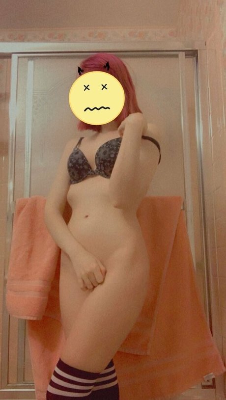 nobinova porn model archive