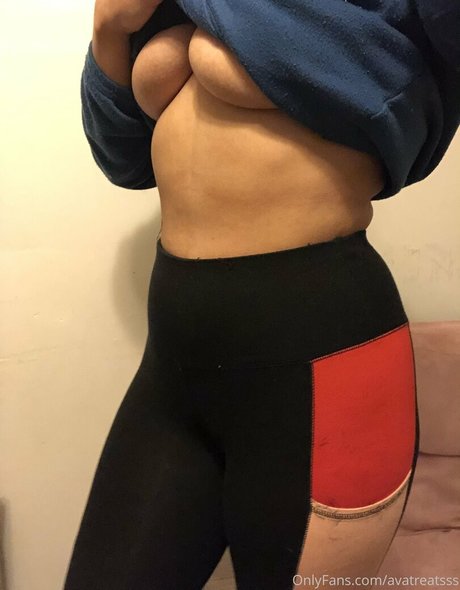 avatreatsss star sexy gallery