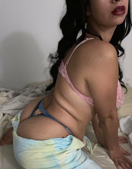 avatreatsss model porn image