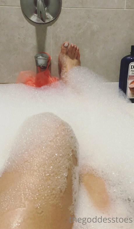 goddesstoesof naked pornstar archive