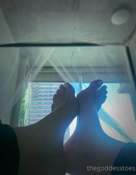 goddesstoesof model xxx pictures