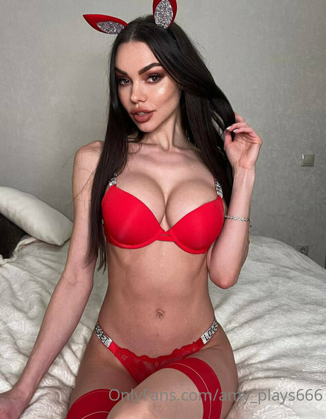 amy plays666 pornstar erotic galleries