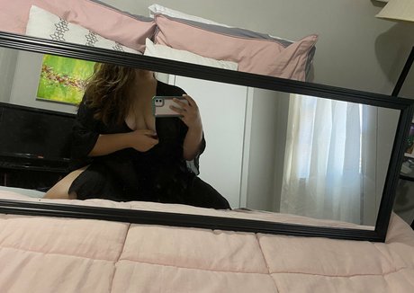 laceyrou beautiful actress photos