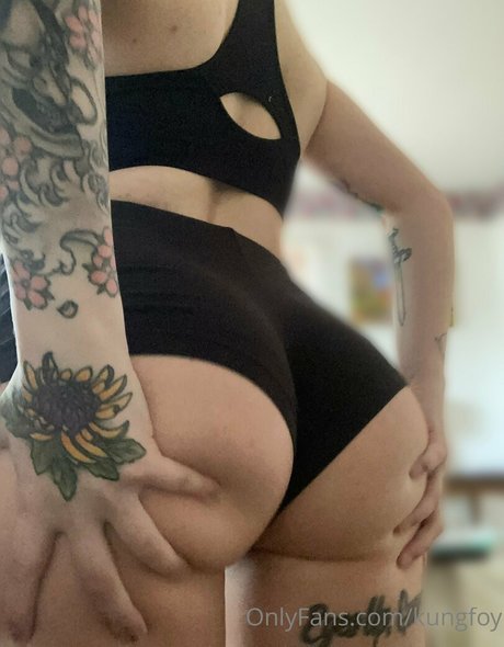 Kungfoy star sexy pic