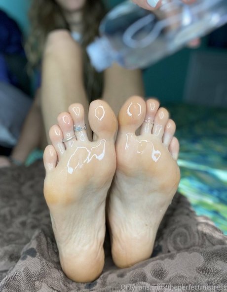 Perfect Mistress beautiful star image