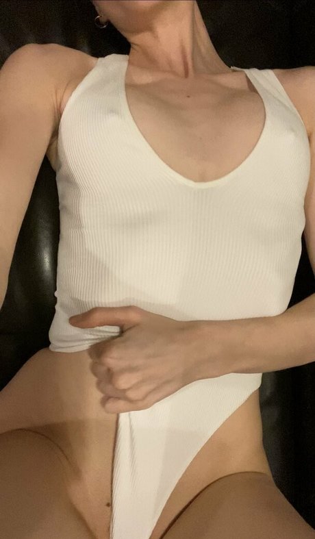 dineydoeslife sex star pictures