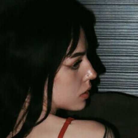 unhingedlibruh perfect model picture