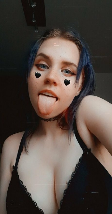 vampiie nudes star galleries