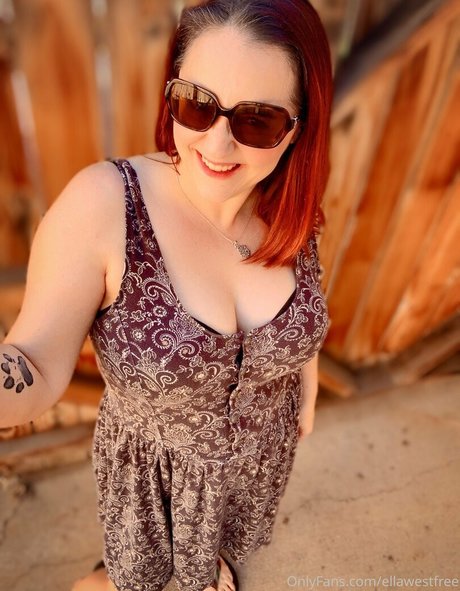 ellawestfree nice actress galleries