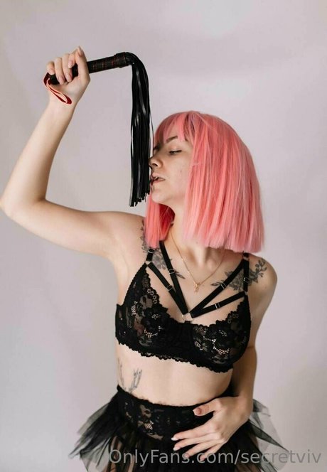 secretviv pornstar naked pic