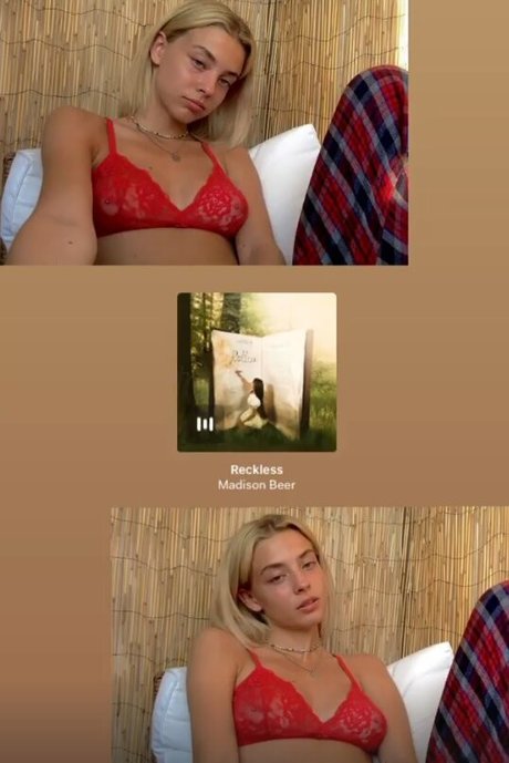 pastabianxo sex model photo