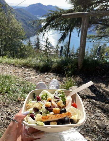 tallgirl onlyfans xxx images