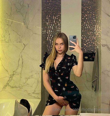 latina teen pussy onlyfans beautiful xxx pic