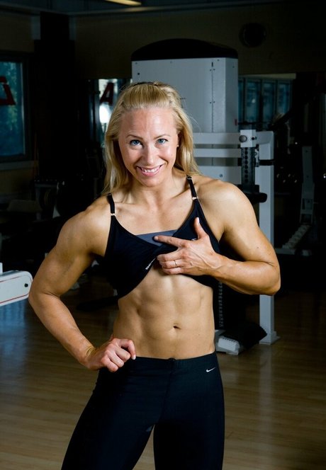 Erika Torronen pretty model pictures