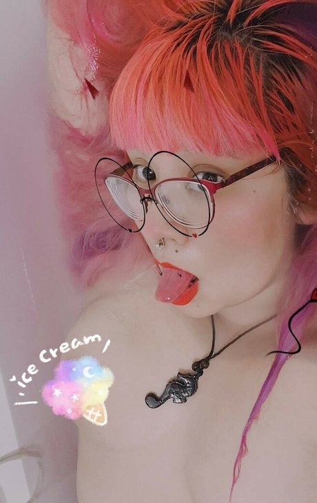 PenelopeSquishmallow sexy pornstar photos