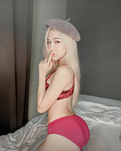 baibaifern star high quality photos