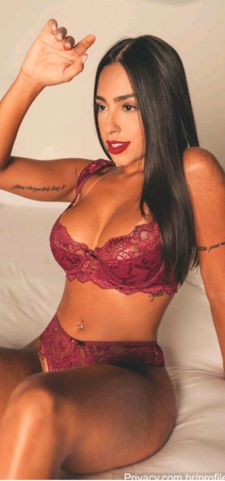 giroquue hd actress img