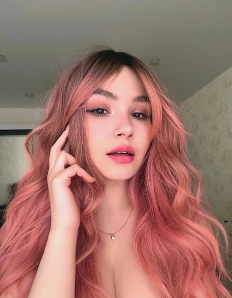 shotyeba pornographic star photo