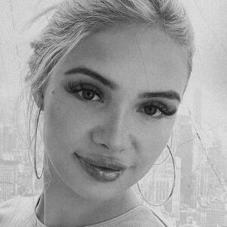 Esvittie free star pictures