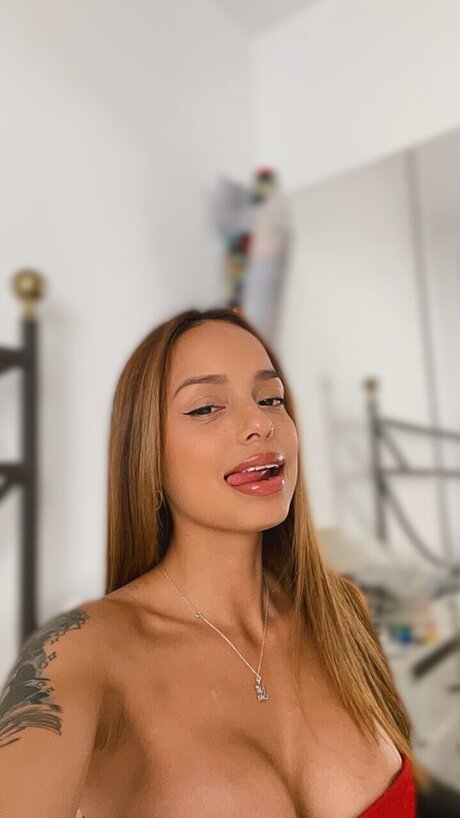 _July_ best actress pictures