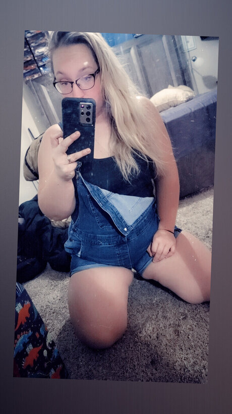 MaKayla pornstar sexy picture